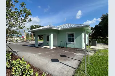 2210 S 40th Street, Fort Pierce, FL 34947 - Photo 3