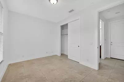 7089 Edison Place, Palm Beach Gardens, FL 33418 - Photo 9