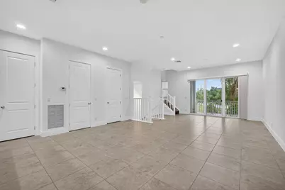 7089 Edison Place, Palm Beach Gardens, FL 33418 - Photo 9