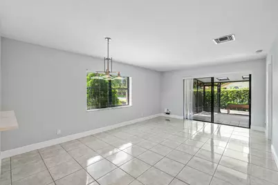 5162 Tennis Lane, Delray Beach, FL 33484 - Photo 7
