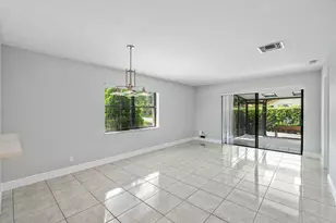 5162 Tennis Ln, Delray Beach, FL 33484 - Photo 7