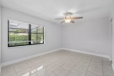 5162 Tennis Lane, Delray Beach, FL 33484 - Photo 9