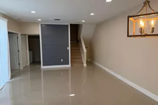 940 Doveplum Ct, Hollywood, FL 33019 - Photo 3