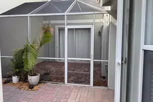 940 Doveplum Ct, Hollywood, FL 33019 - Photo 19