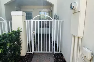 1750 NE 12th St, Fort Lauderdale, FL 33304 - Photo 3