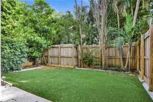 1750 NE 12th St, Fort Lauderdale, FL 33304 - Photo 21