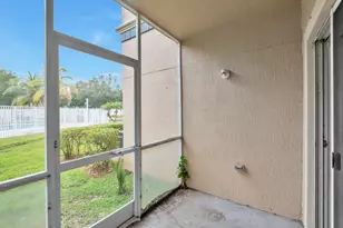 1103 Golden Lakes Blvd, West Palm Beach, FL 33411 - Photo 9