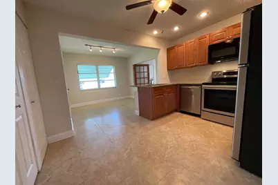 2016 SW 16th Avenue, Boynton Beach, FL 33426 - Photo 15