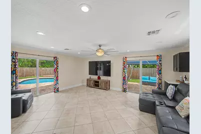 4868 Canal Drive, Lake Worth, FL 33461 - Photo 3