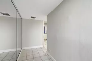 124 Lakeshore Dr, North Palm Beach, FL 33408 - Photo 17