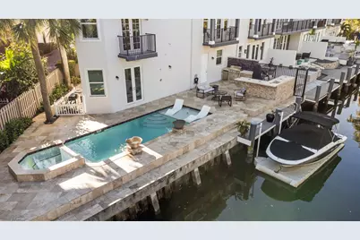 208 SE 10th Terrace, Fort Lauderdale, FL 33301 - Photo 1