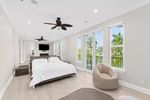 208 SE 10th Ter, Fort Lauderdale, FL 33301 - Photo 13