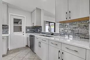 14735 Wildflower Ln, Delray Beach, FL 33446 - Photo 13