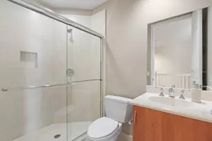2617 NE 14th Ave, Wilton Manors, FL 33334 - Photo 31