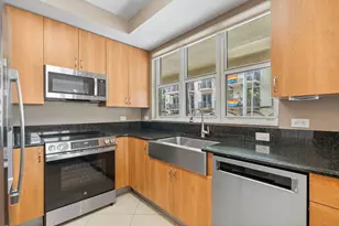 2617 NE 14th Ave, Wilton Manors, FL 33334 - Photo 11