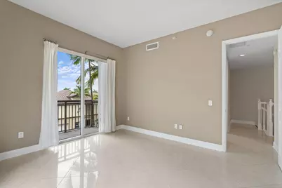 2617 NE 14th Avenue #109, Wilton Manors, FL 33334 - Photo 21