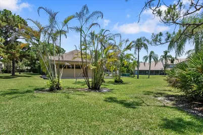 6111 SE Georgetown Place, Hobe Sound, FL 33455 - Photo 27