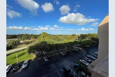 3001 W Rolling Hills #608, Davie, FL 33328 - Photo 5