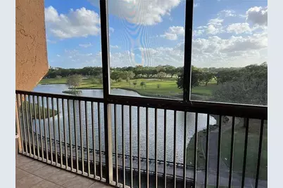 3001 W Rolling Hills Circle #608, Davie, FL 33328 - Photo 21