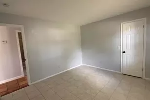 2325 SW Pamona St, Port Saint Lucie, FL 34953 - Photo 9