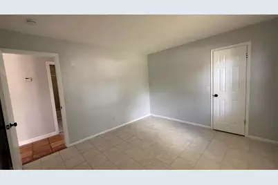 2325 SW Pamona Street, Port Saint Lucie, FL 34953 - Photo 9