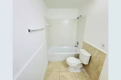 1068 N Benoist Farms Road #302, West Palm Beach, FL 33411 - Photo 3
