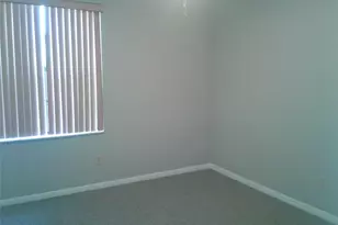 11969 NW 11th St, Pembroke Pines, FL 33026 - Photo 15
