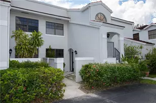 11969 NW 11th St, Pembroke Pines, FL 33026 - Photo 1