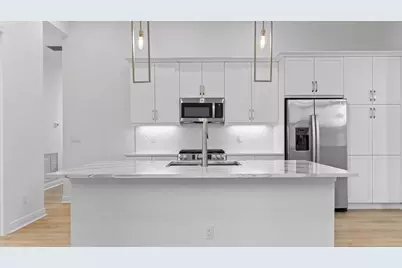 308 SE Via Sangro, Port Saint Lucie, FL 34952 - Photo 5