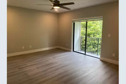 11432 NW 43rd Street #Top Right, Coral Springs, FL 33065 - Photo 7