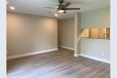 11432 NW 43rd Street #Top Right, Coral Springs, FL 33065 - Photo 9