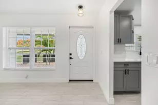 908 Hibiscus Dr, Royal Palm Beach, FL 33411 - Photo 5