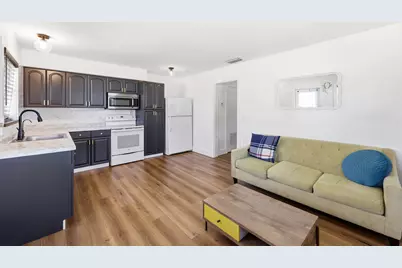 2708 Hinda Road #2708, West Palm Beach, FL 33403 - Photo 5