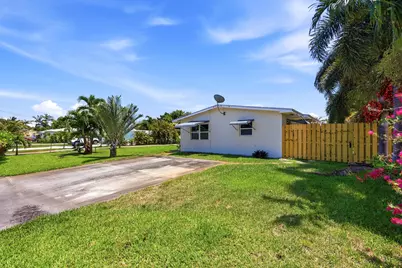 2708 Hinda Road #2708, West Palm Beach, FL 33403 - Photo 19