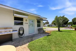 2708 Hinda Rd, West Palm Beach, FL 33403 - Photo 17