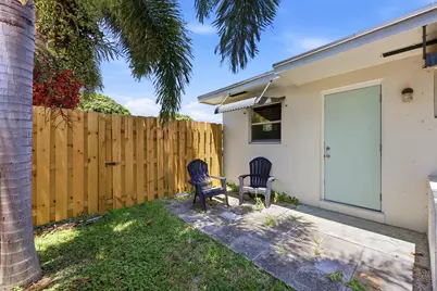 2708 Hinda Road #2708, West Palm Beach, FL 33403 - Photo 13