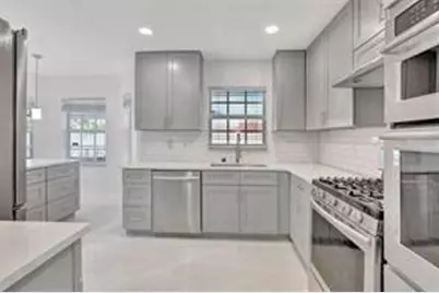 2410 NW 137th Terrace, Sunrise, FL 33323 - Photo 7