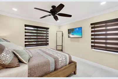 8310 Springlake Drive, Boca Raton, FL 33496 - Photo 27