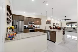 8310 Springlake Dr, Boca Raton, FL 33496 - Photo 3