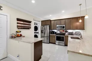 8310 Springlake Dr, Boca Raton, FL 33496 - Photo 15