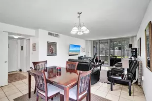 9430 Tangerine Pl, Davie, FL 33324 - Photo 3