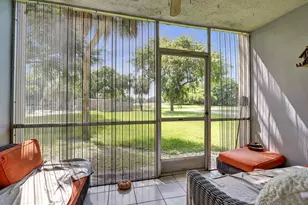 9430 Tangerine Pl, Davie, FL 33324 - Photo 23