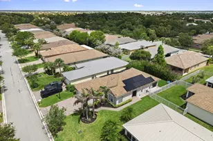 10932 SW Dunhill Ct, Port Saint Lucie, FL 34987 - Photo 33