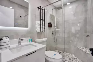 1701 Jefferson St, Hollywood, FL 33020 - Photo 5