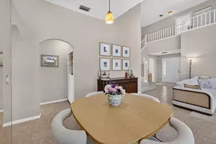 33 Selby Ln, Palm Beach Gardens, FL 33418 - Photo 17
