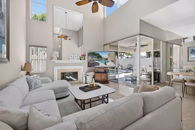 33 Selby Lane, Palm Beach Gardens, FL 33418 - Photo 9