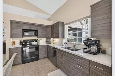 33 Selby Lane, Palm Beach Gardens, FL 33418 - Photo 23