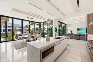 2863 NE 27th St, Fort Lauderdale, FL 33306 - Photo 23
