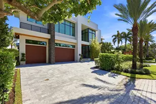 2863 NE 27th St, Fort Lauderdale, FL 33306 - Photo 1