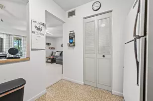 5901 Whispering Pine Way, Greenacres, FL 33463 - Photo 11